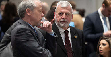 Prosecutor Creighton Waters speaks with witness and SLED agent Jeff Croft during a break in Alex Murdaugh’s trial for murder at the Colleton County Courthouse on Tuesday, January 31, 2023. Joshua Boucher/The State/Pool