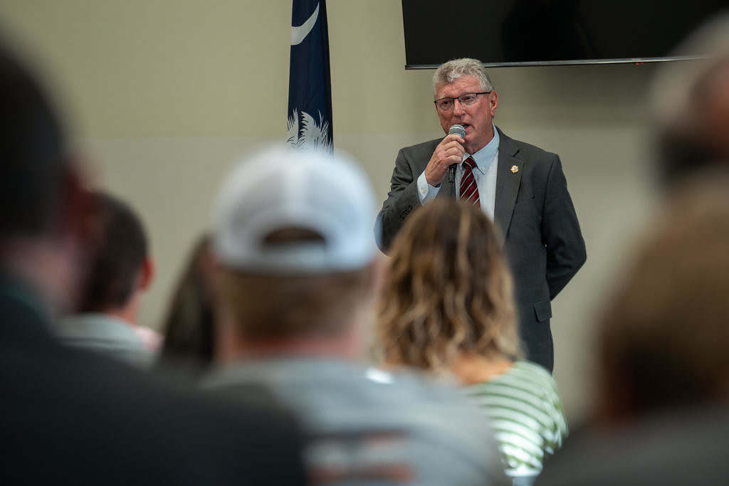 Laurens County Sheriff's Office. Don Reynolds. Chris Wilkes.
