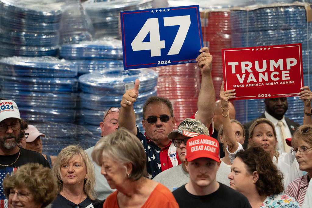 Donald Trump Supporters in Mint Hill North Carolina (Via: Dylan Nolan/FITSNews)